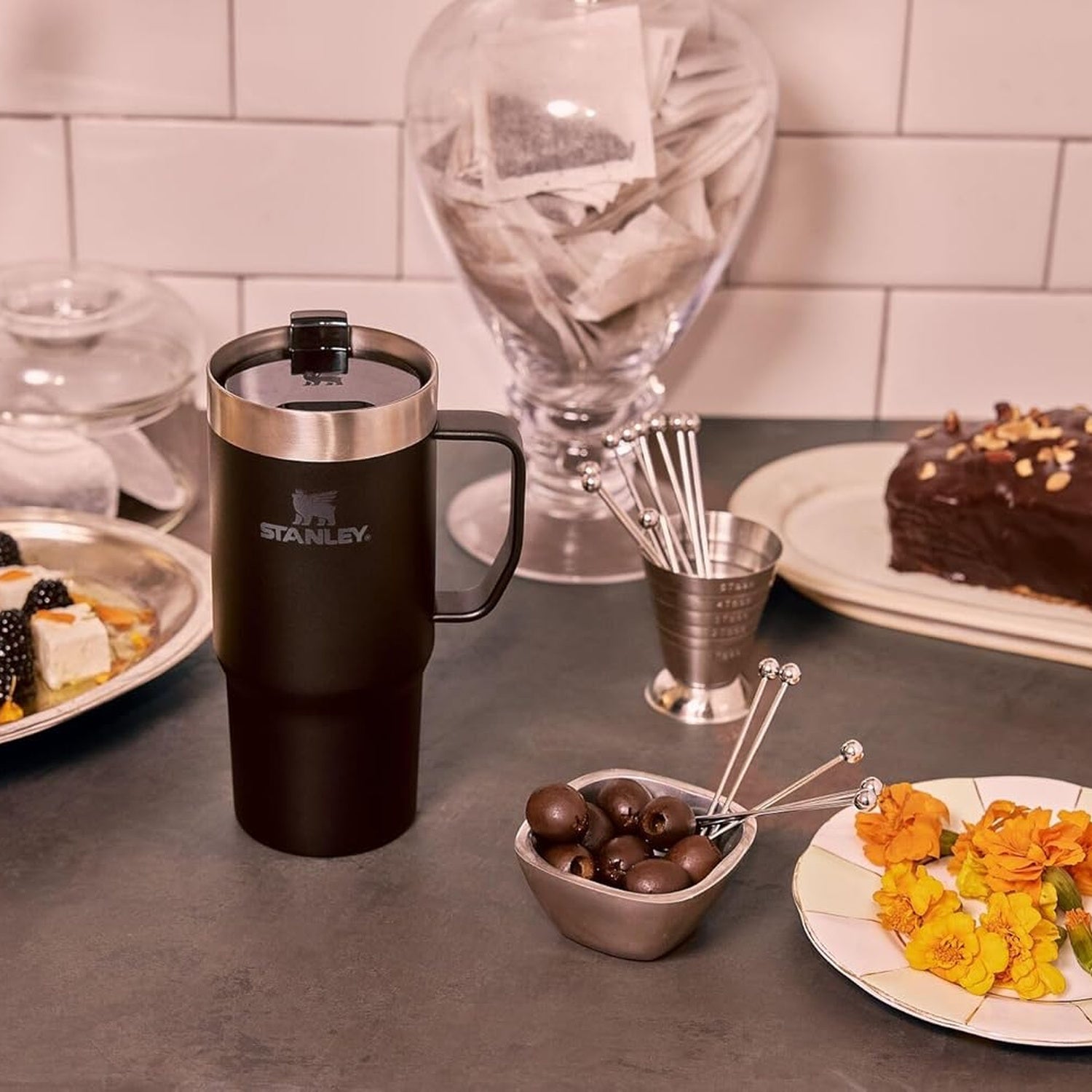 Vaso Térmico Suburban Mug Black 2.0 | 710 ml
