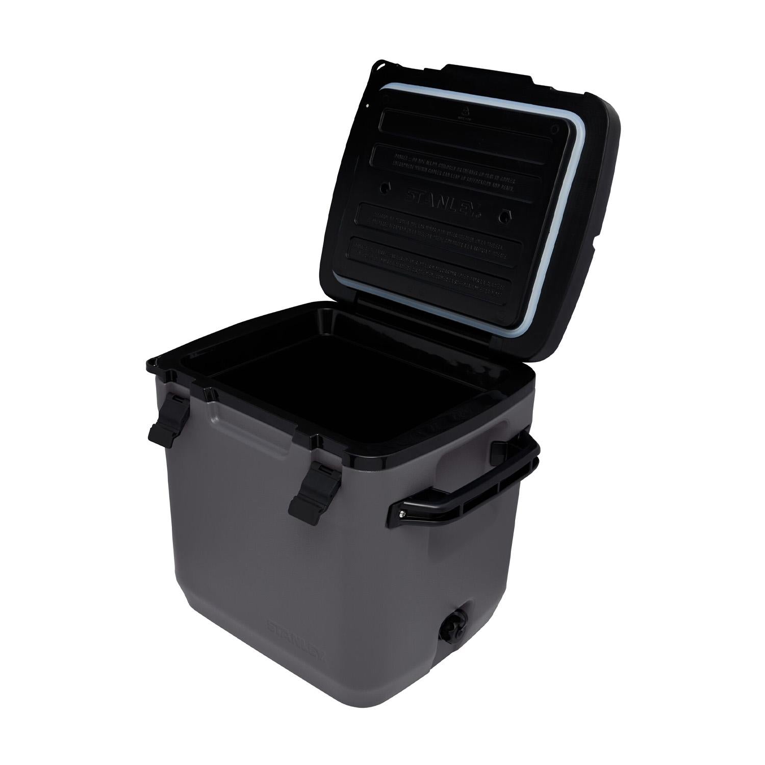 Cooler Adventure Charcoal | 4 DIAS | 28 Lt