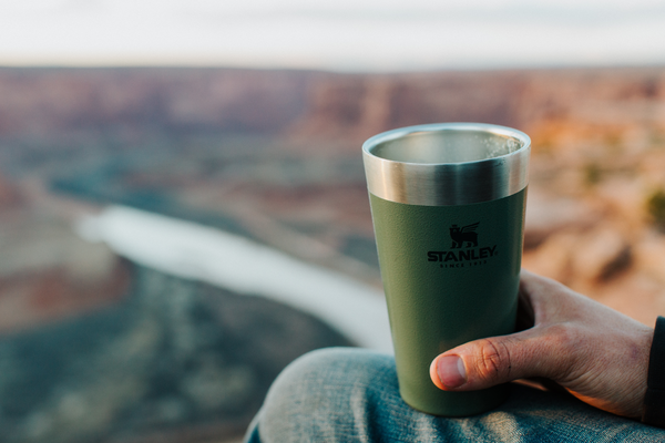 Vaso de Camping Adventure Verde | 473 ml